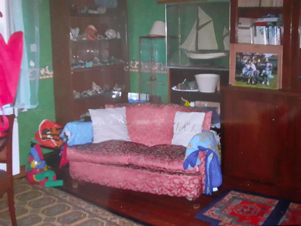 Peti Kaz Hotel Saint-Seurin-sur-l'Isle Kültér fotó